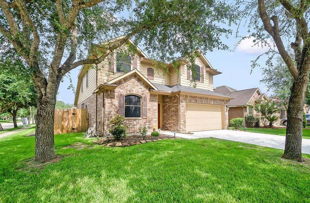 Photo of 5201 Pale Sage Lane, Rosharon, TX 77583 (MLS # 51962507)