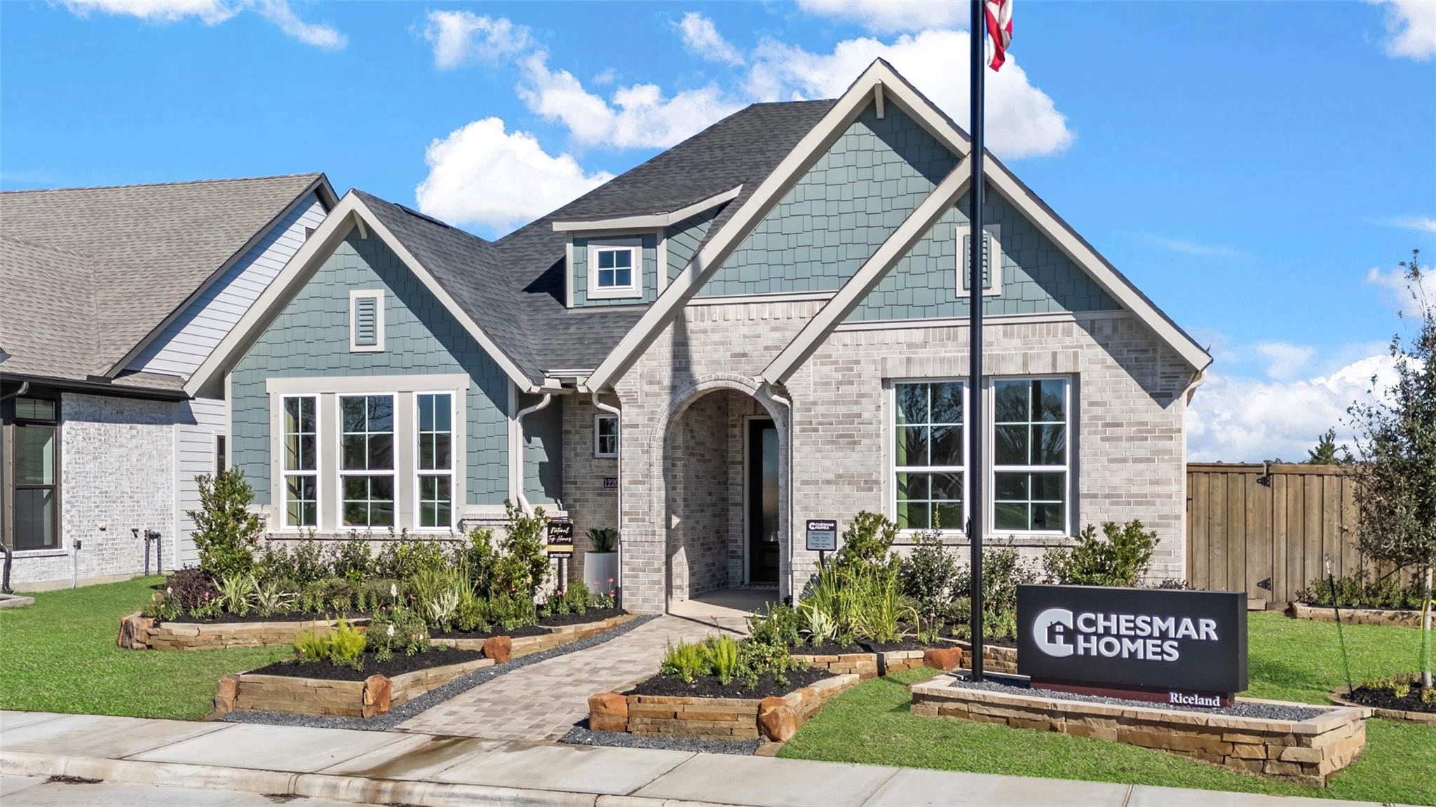 12111 Canal View Boulevard