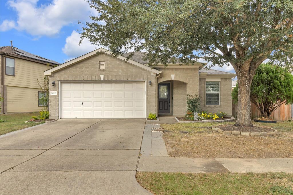 Photo of 16238 Ranchland Lane Ln, Cypress, TX 77429 (MLS # 4229841)