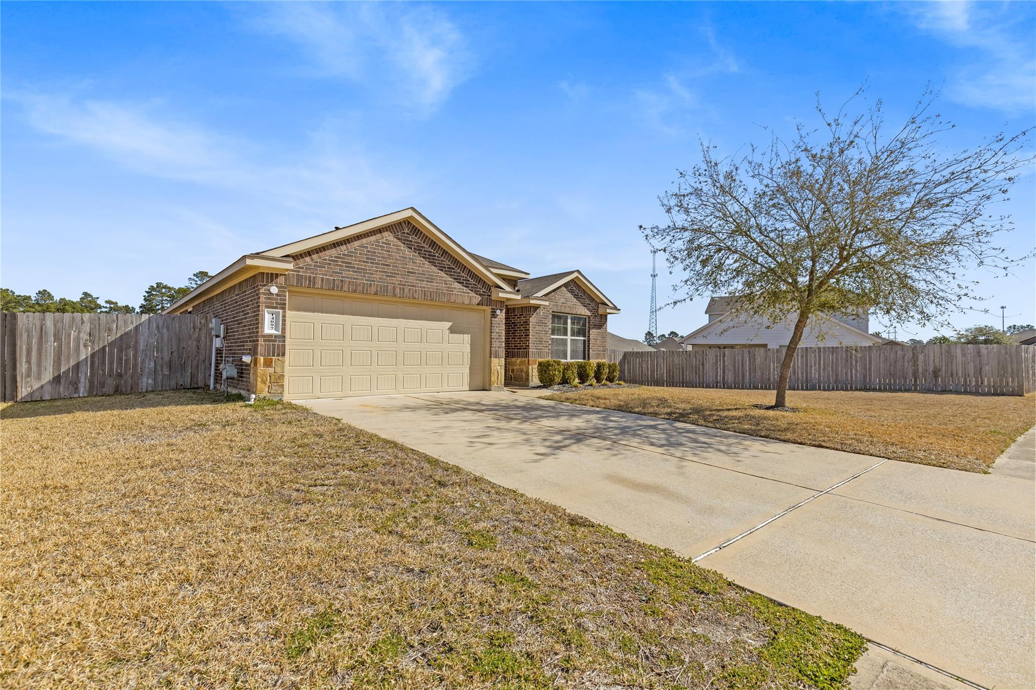 14097 Lake Crescent Drive
