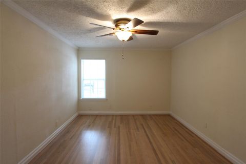 Tiny photo for 6630 Corbin Street, Houston, TX 77055 (MLS # 18885147)