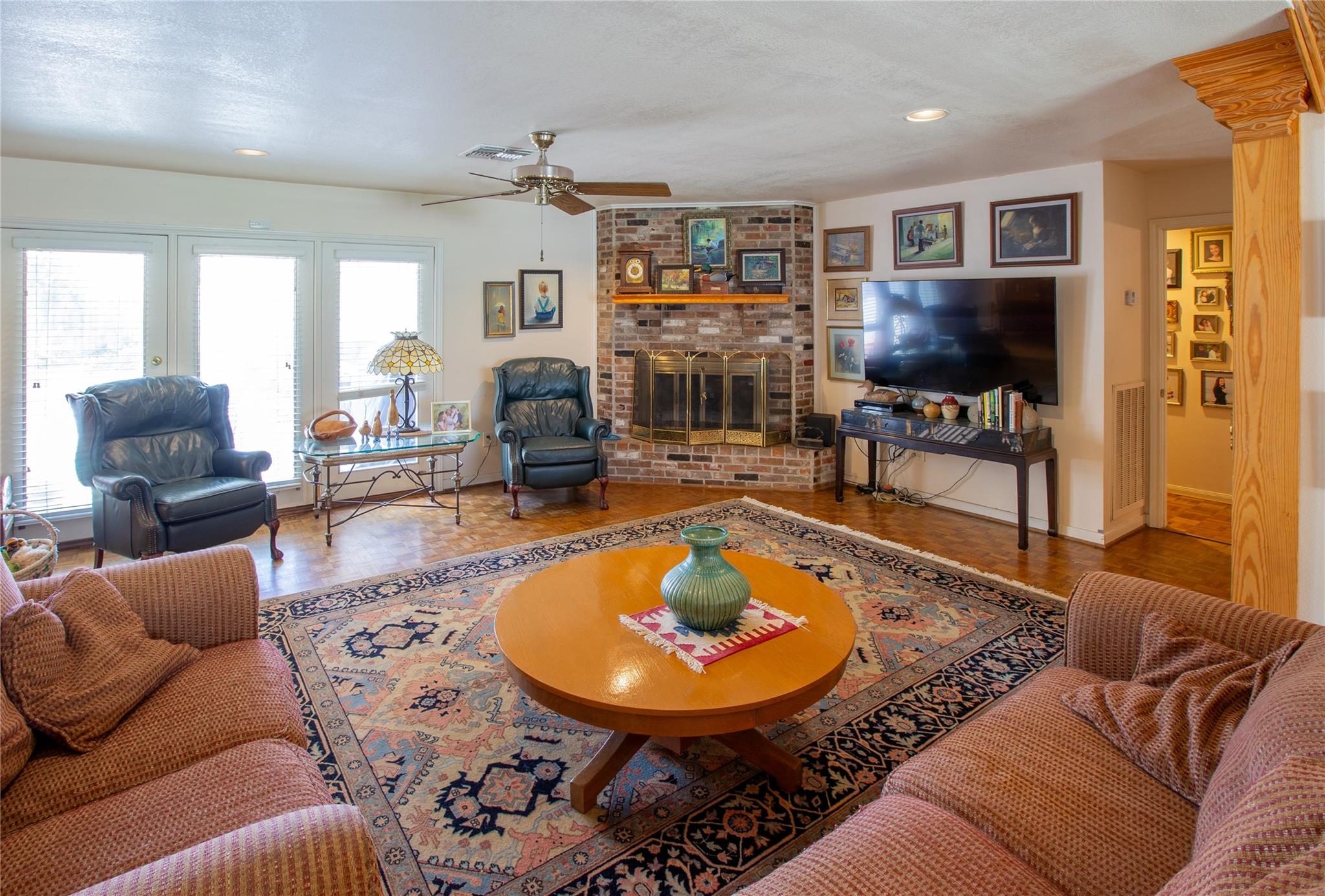 7918 Fairdale Lane