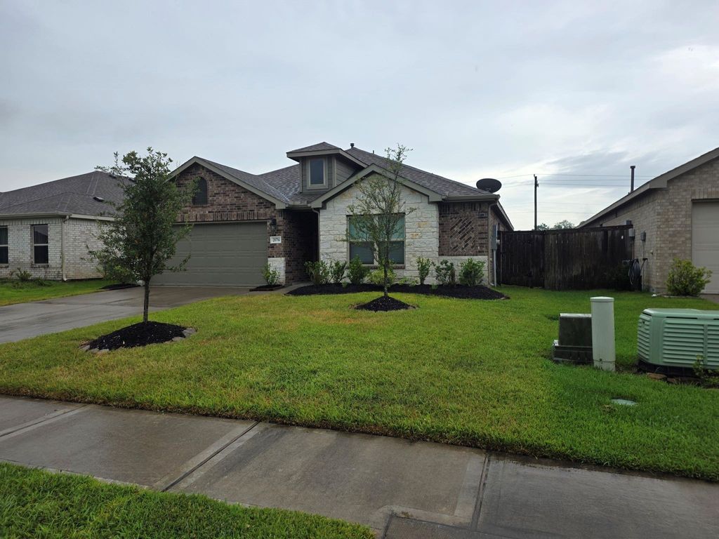 Photo of 20714 Southern Woods Drive, New Caney, TX 77357 (MLS # 87586160)