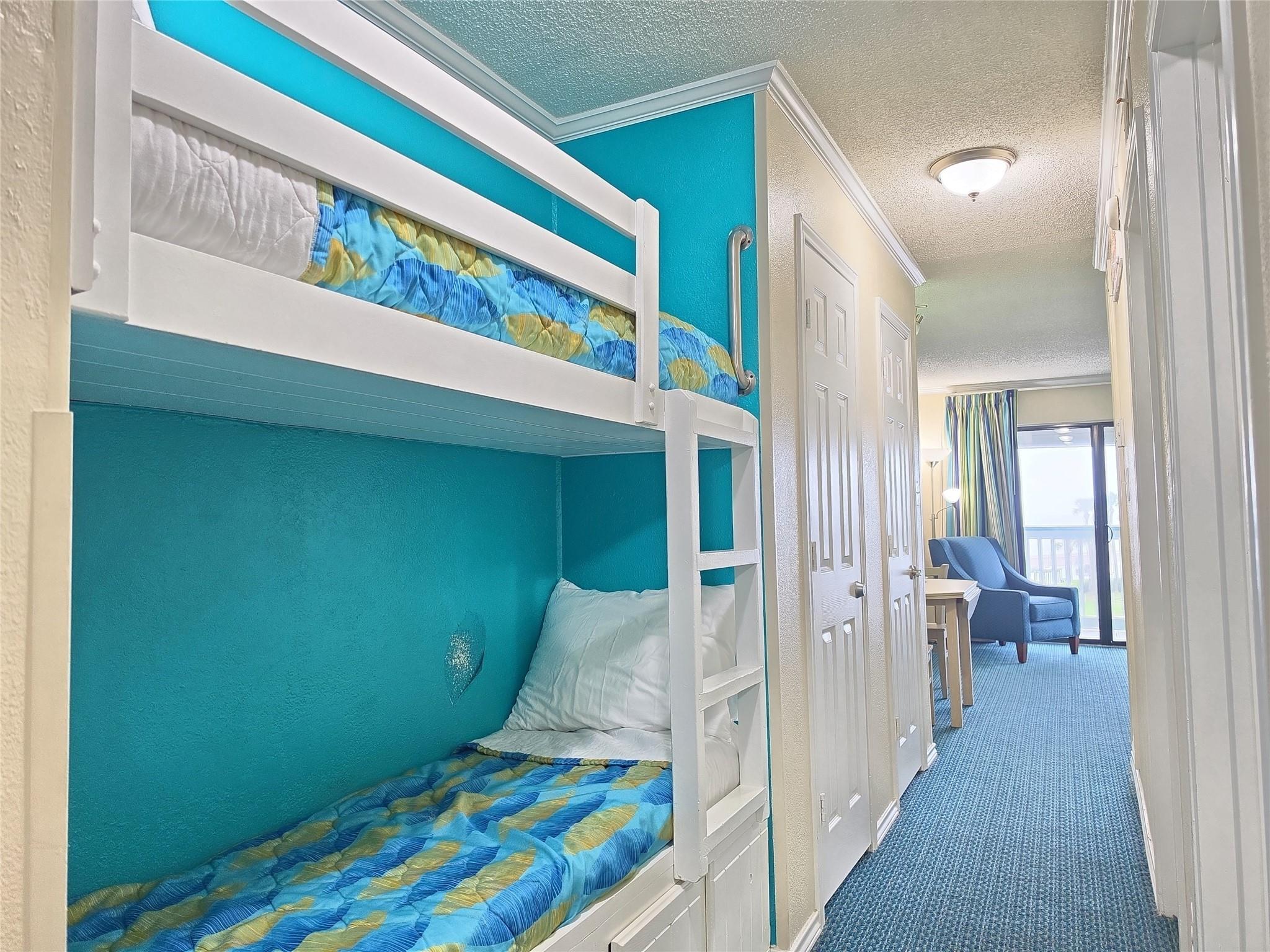 6102 Seawall Boulevard 306