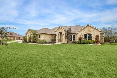 Photo of 101 Eland Avenue, Bastrop, TX 78602 (MLS # 74357809)