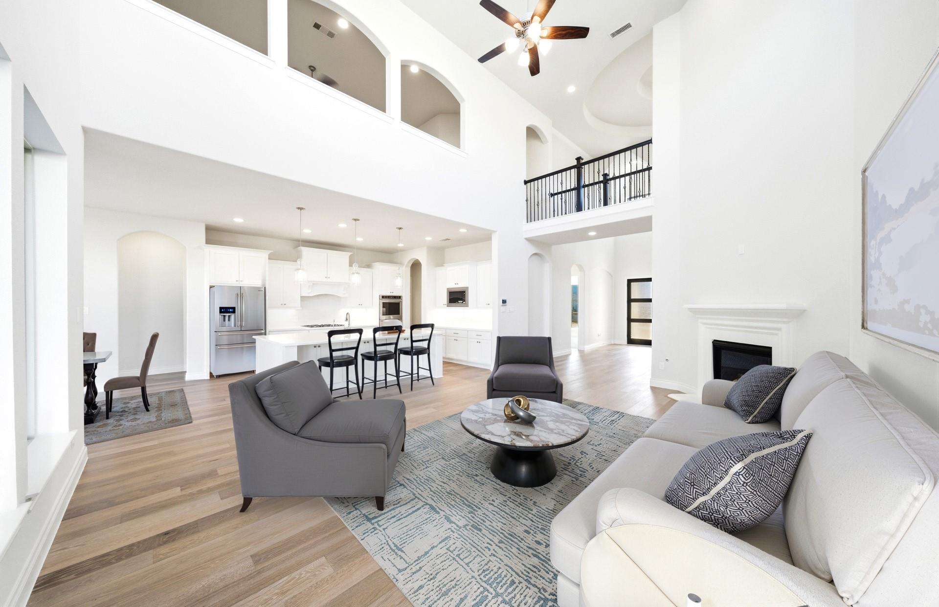 21942 Espejitos Court