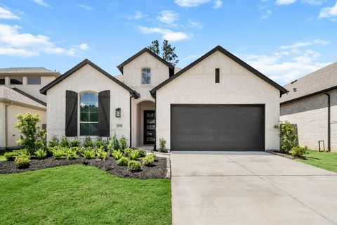 Photo of 15730 Koi Gardens, Conroe, TX 77302 (MLS # 71159730)