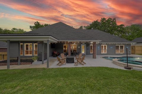 Photo of 13422 Hidden Valley Drive, Montgomery, TX 77356 (MLS # 60227644)