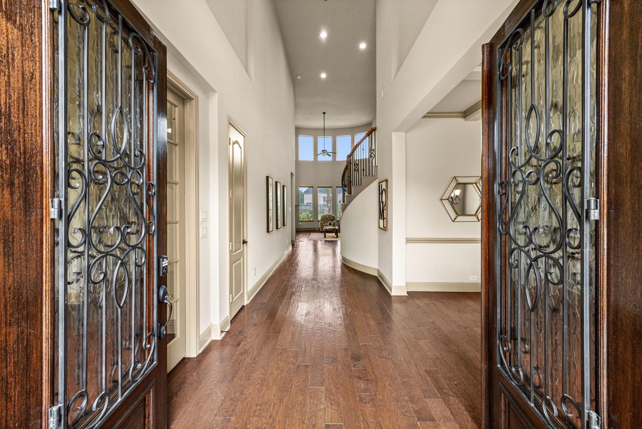 6011 Cross Creek Harbor Lane