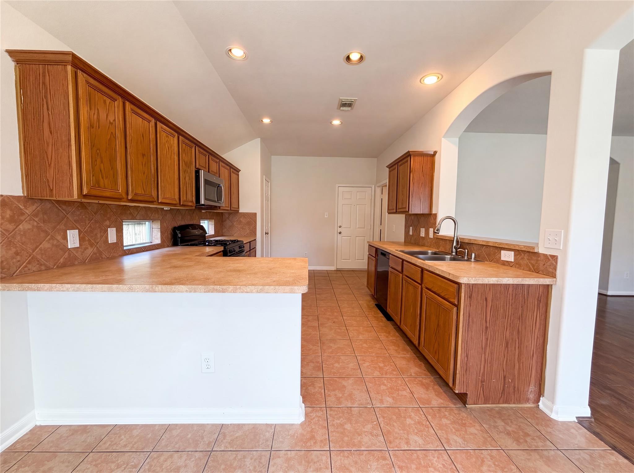 6843 Tammany Manor Lane