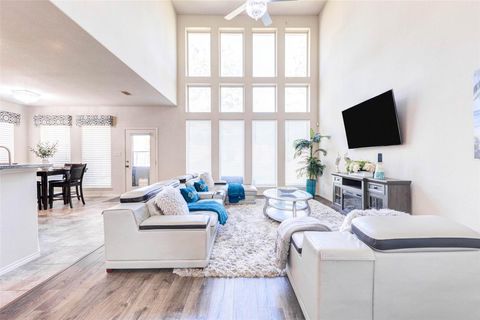 Photo of 2718 Ginger Cove Lane, Pearland, TX 77584 (MLS # 40581851)