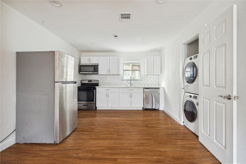 Photo of 4210 Delhi Street #1/2, Houston, TX 77022 (MLS # 47625532)