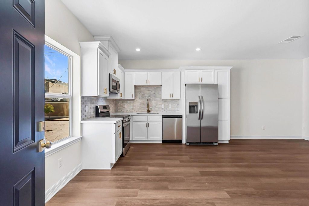 Photo of 2005 Sealy Street, Galveston, TX 77550 (MLS # 72443441)