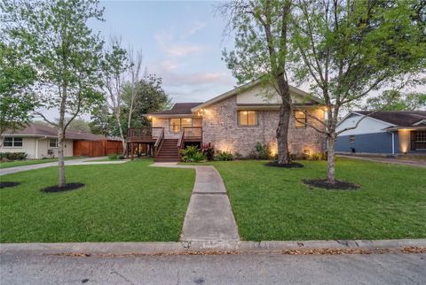Photo of 4430 Osby Drive, Houston, TX 77096 (MLS # 62901035)