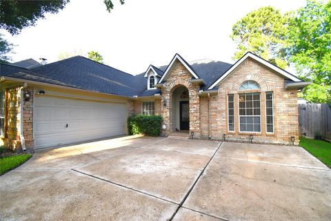 Photo of 13806 Layton Hills Drive, Cypress, TX 77429 (MLS # 93263035)