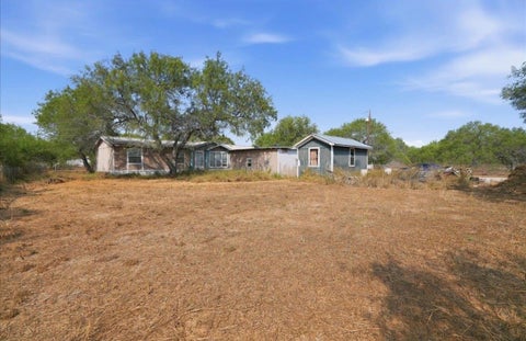 Photo of 835 S County Road 1132, Riviera, TX 78379 (MLS # 74812672)