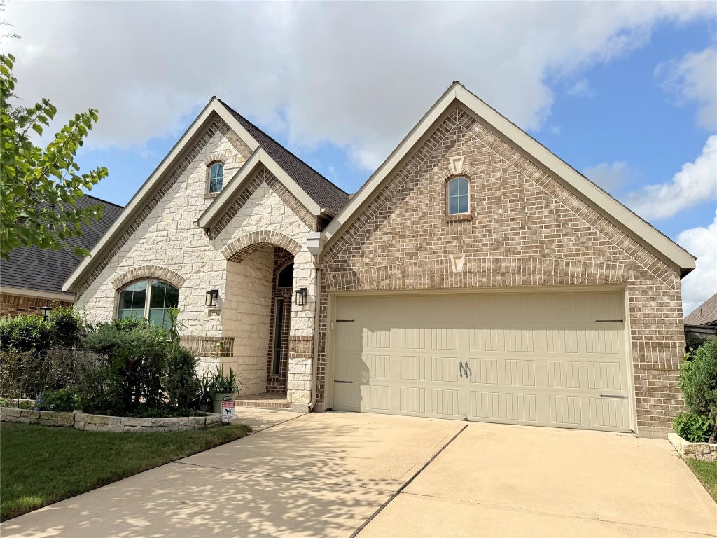 Photo of 2126 Great Egret Bend, Fulshear, TX 77423 (MLS # 57452571)