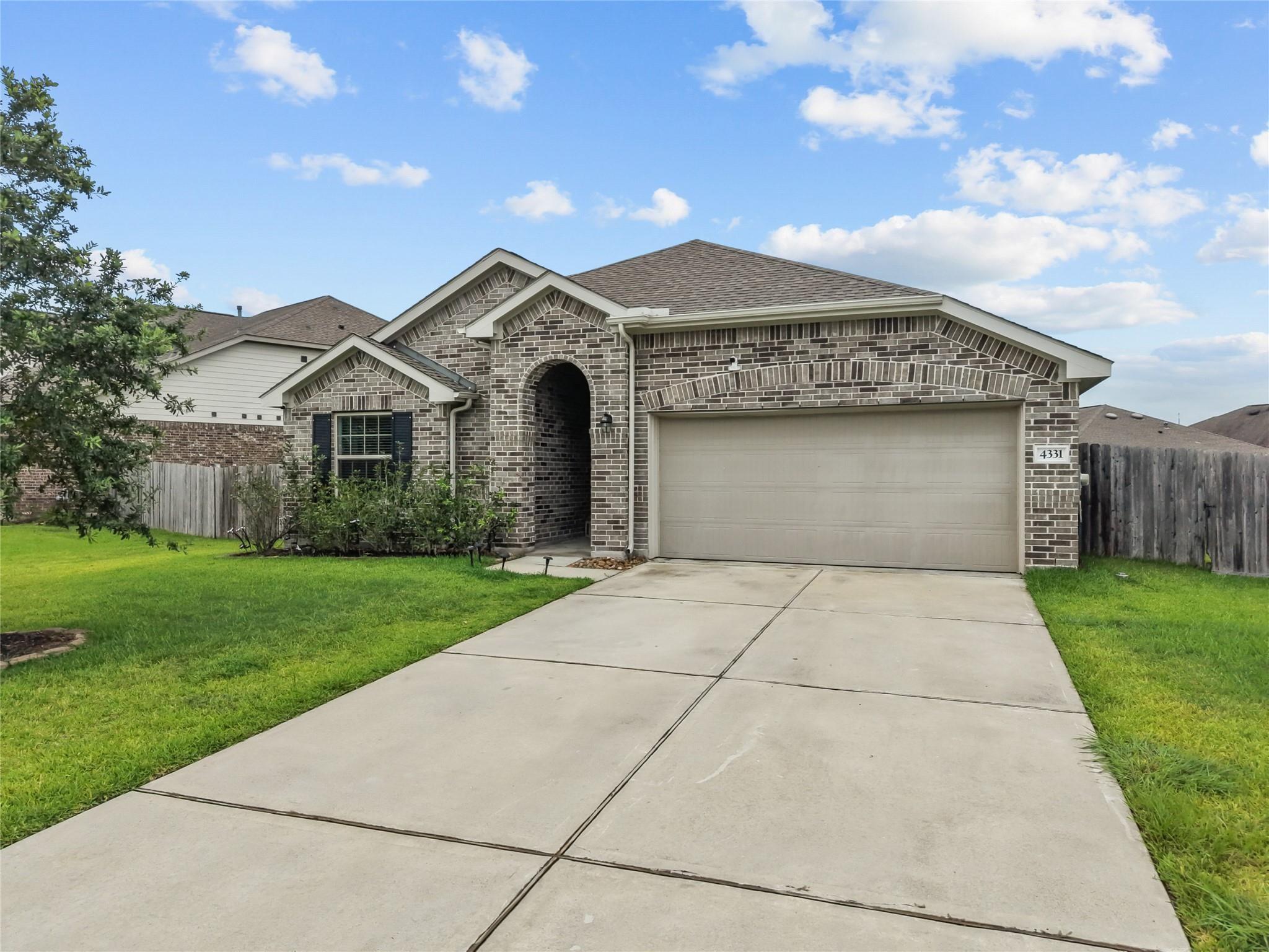 4331 Oakdale Mist Drive