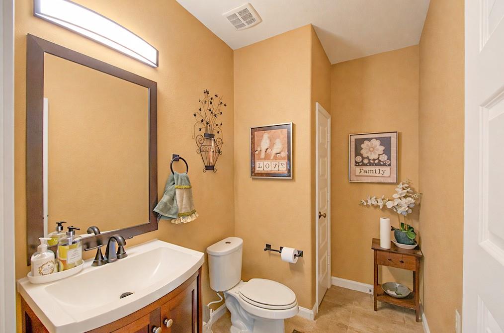 4415 Rolling Field Lane