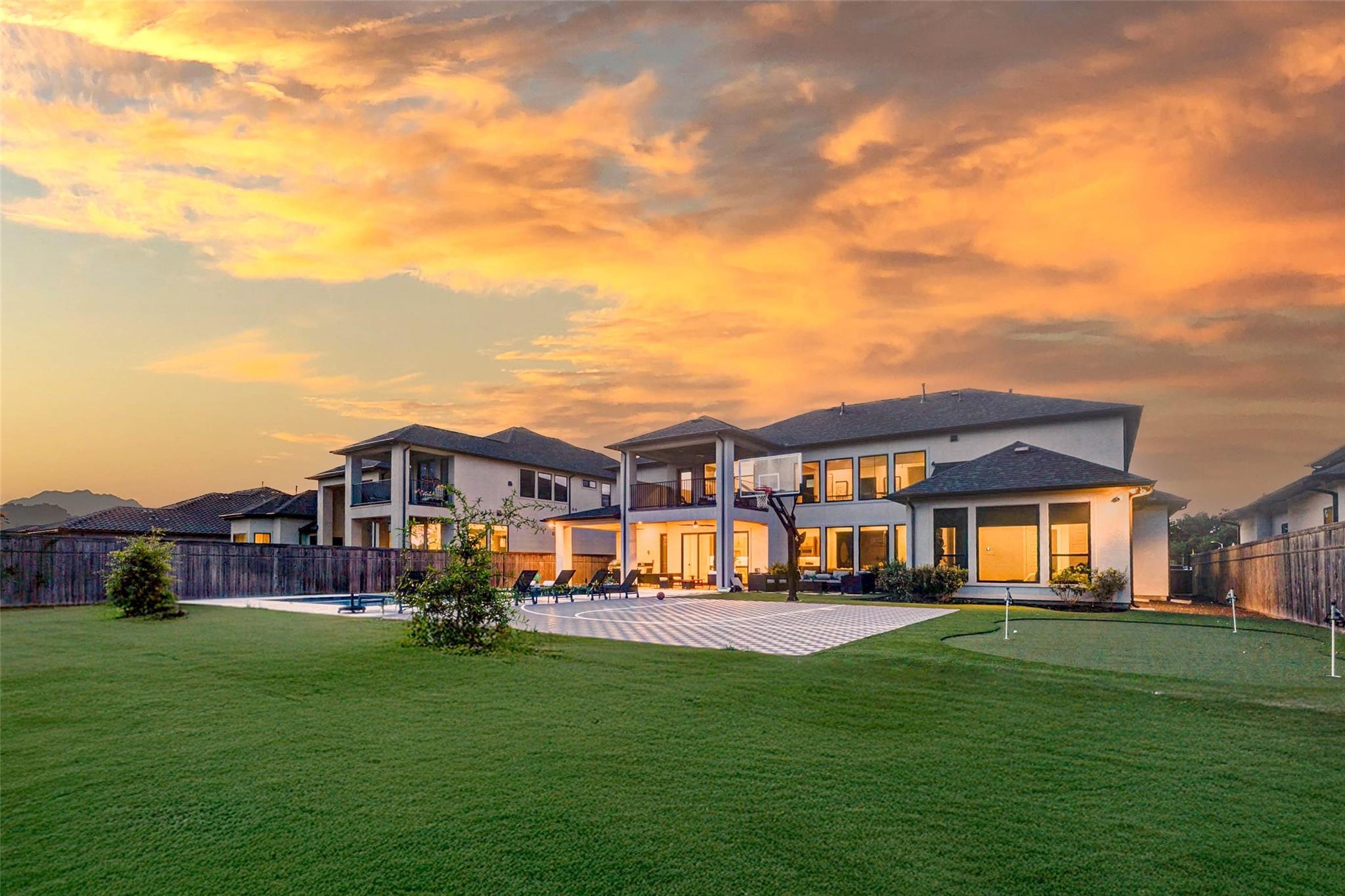 10138 Regatta Shore Drive