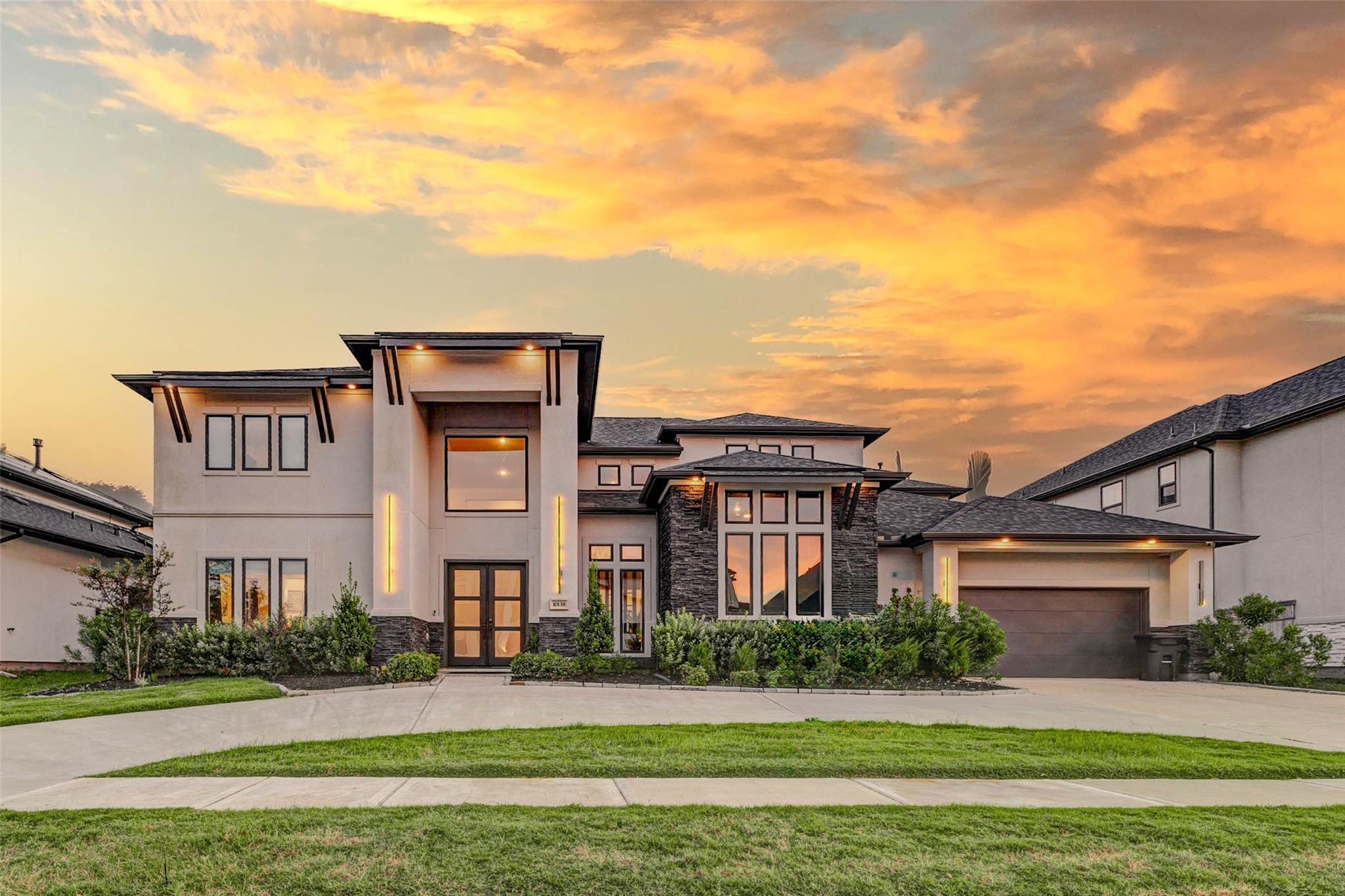 10138 Regatta Shore Drive