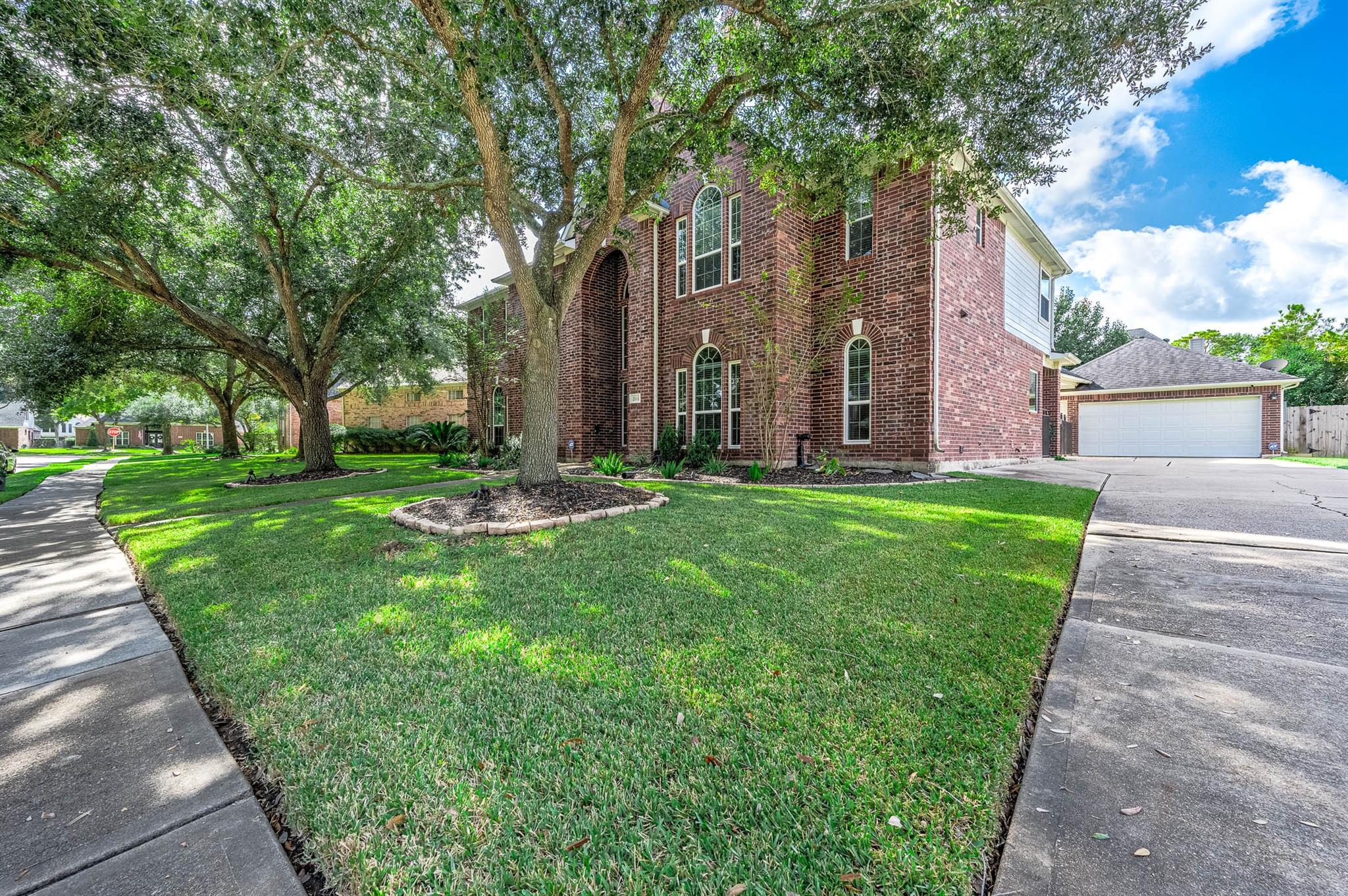 2111 S Pecan Trail Drive