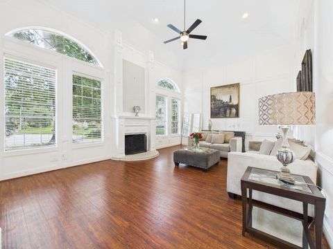 Photo of 3434 Amber Forest Drive, Houston, TX 77068 (MLS # 21966939)