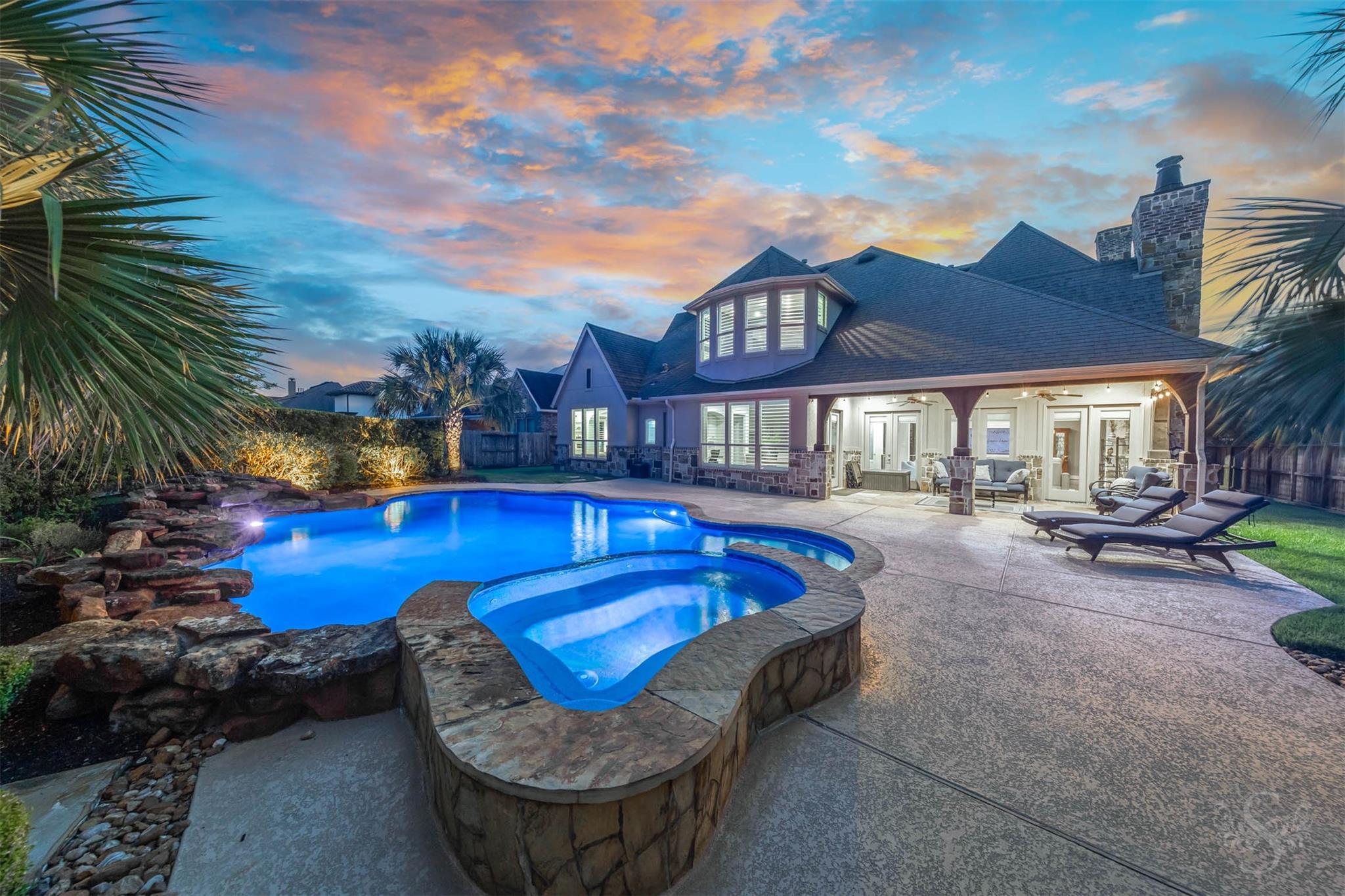 5603 Avis Hill Court