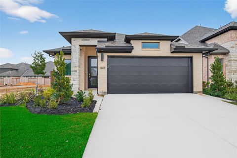 Photo of 5015 Bowen Prairie Drive, Rosenberg, TX 77471 (MLS # 90522310)