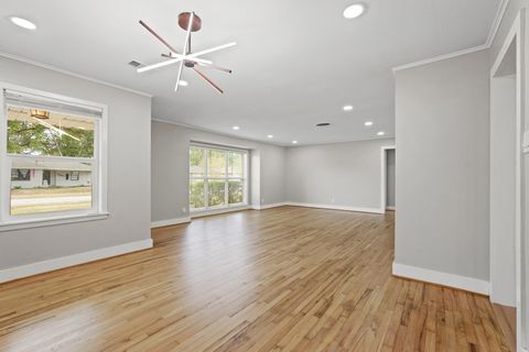 Tiny photo for 5451 Redstart Street, Houston, TX 77096 (MLS # 70413893)