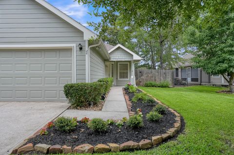 Photo of 26 Greenwich Place, Conroe, TX 77384 (MLS # 43997254)