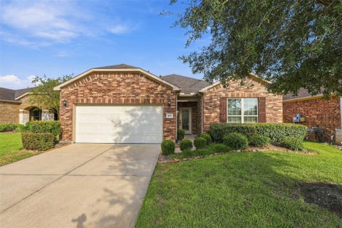 Photo of 677 Tenuta Lane, League City, TX 77573 (MLS # 63712341)