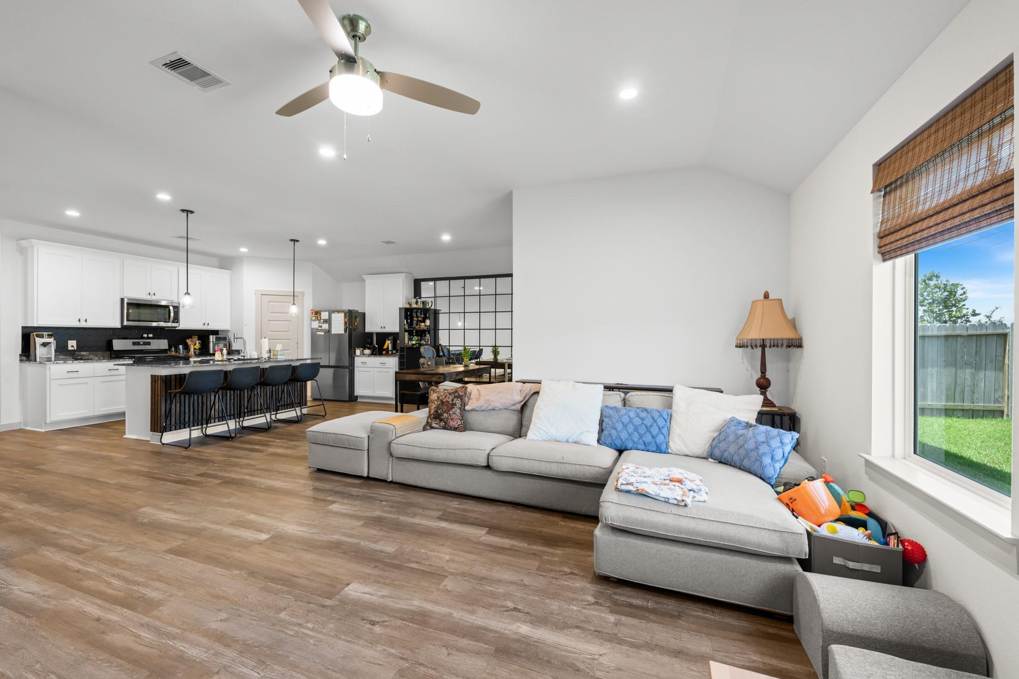1054 Great Barracuda Lane