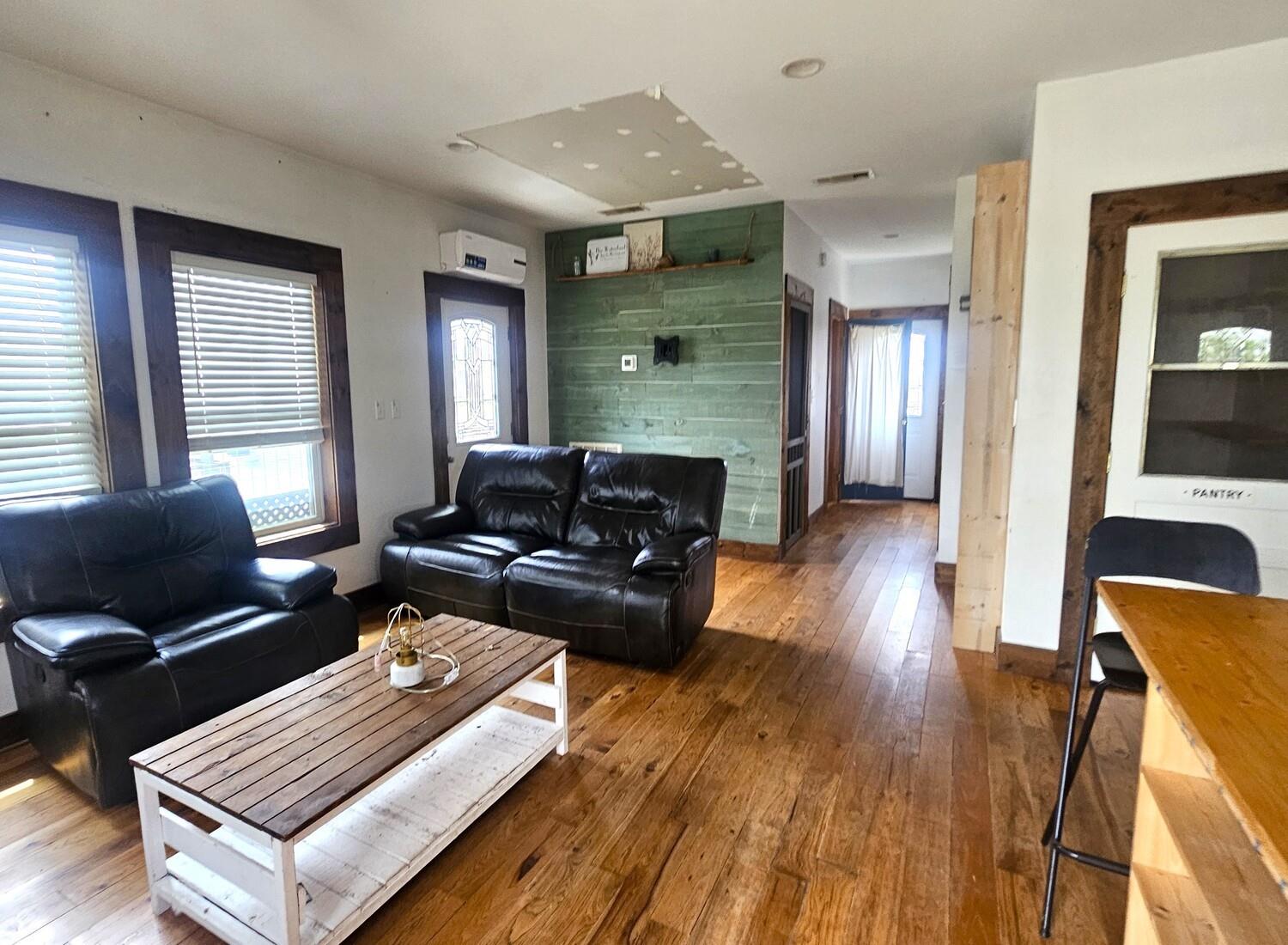 7115 Stingray Street