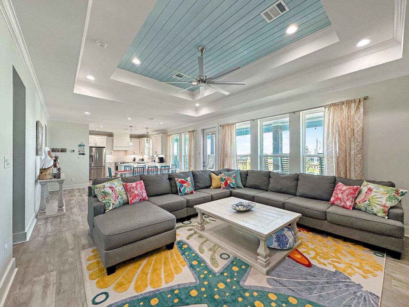 917 Westview
