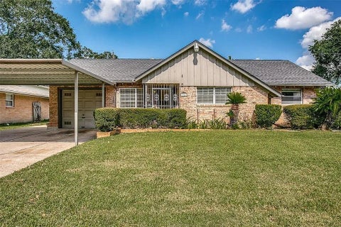 Photo of 2322 Ansbury Drive, Houston, TX 77018 (MLS # 73643692)