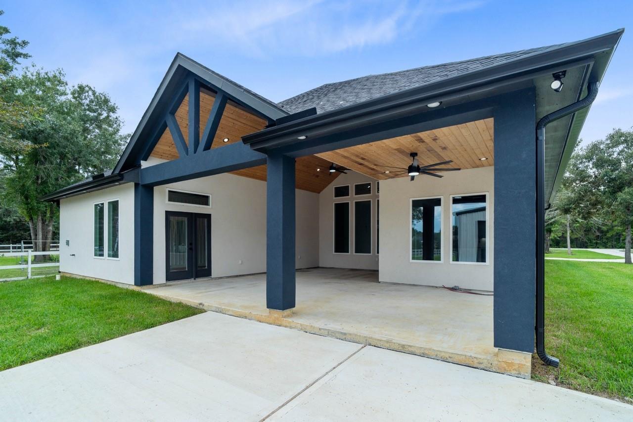 2062 White Doe Court