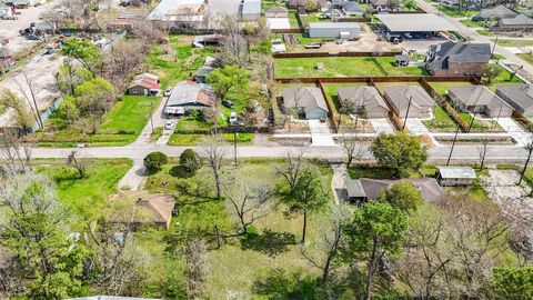 Photo of 0 Queensland Street, Houston, TX 77028 (MLS # 83866494)
