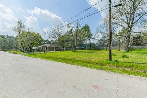 Photo of 0 Queensland Street, Houston, TX 77028 (MLS # 83866494)