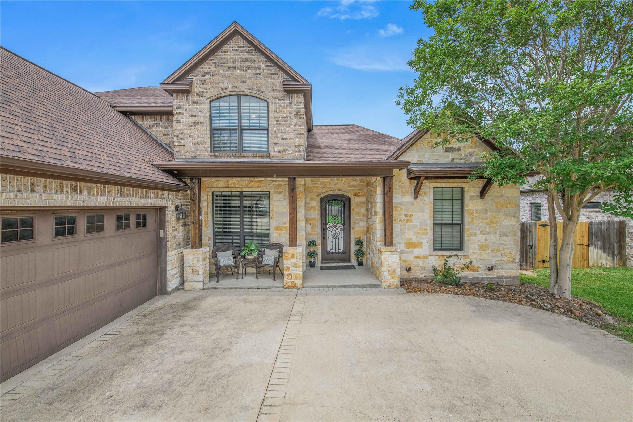 2491 Newark Circle