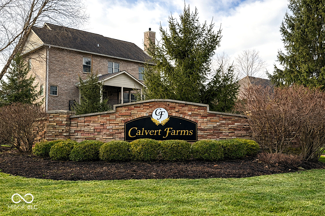 6960 Mockernut Court