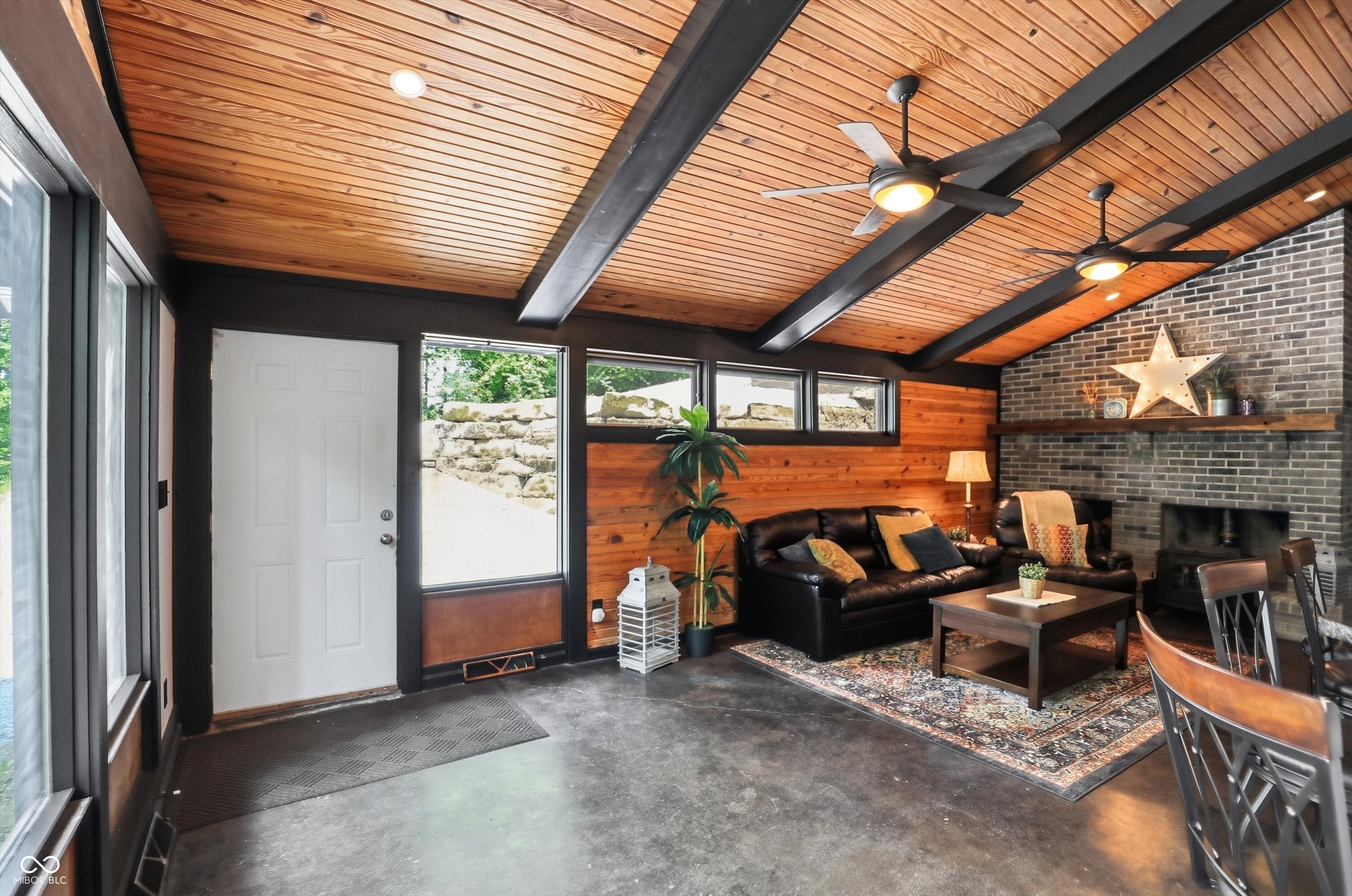 7310 Salmon Drive