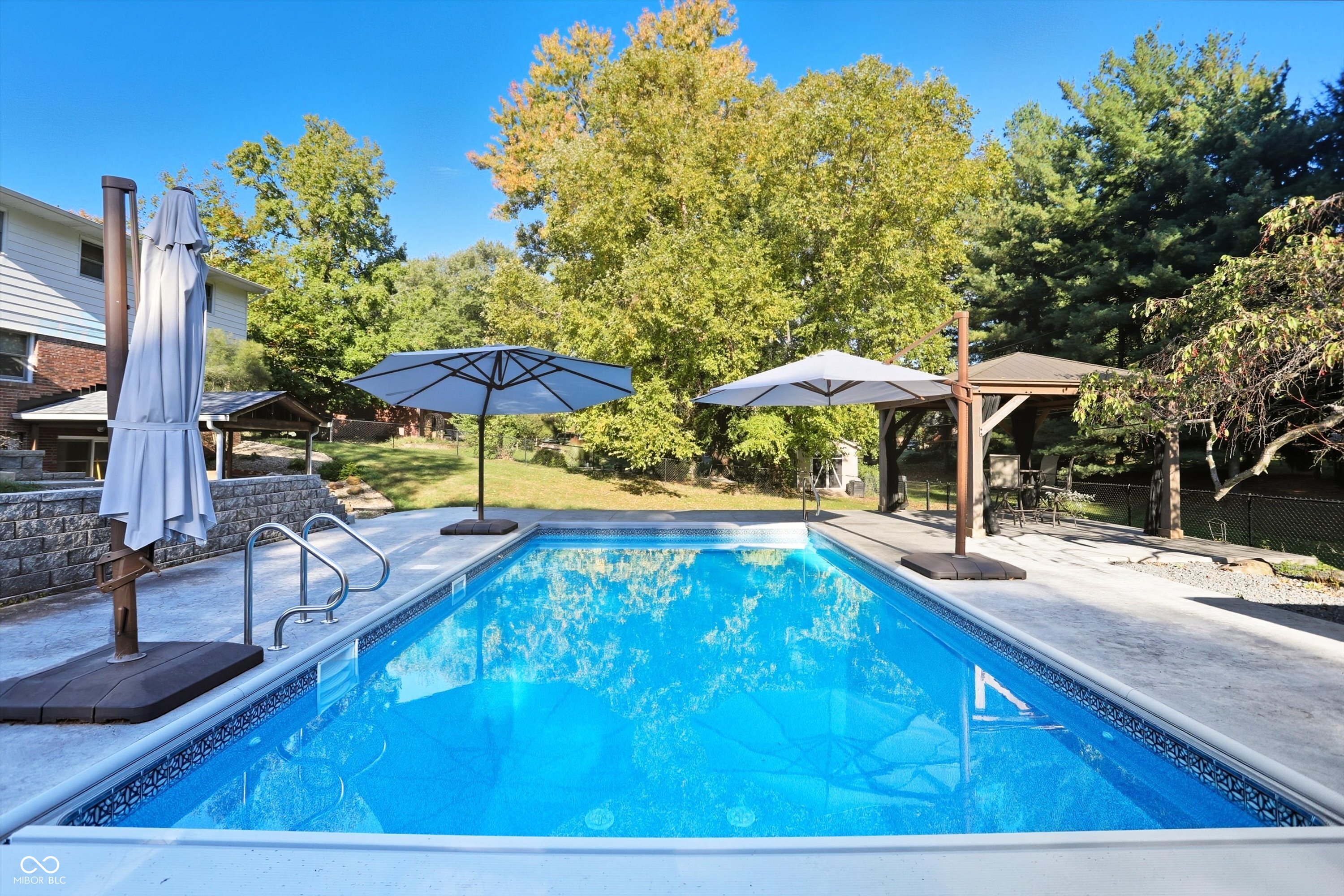 5293 Green Hills Drive