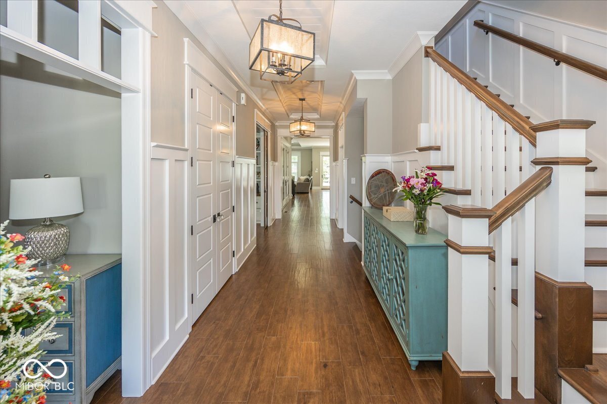 307 E Small Street