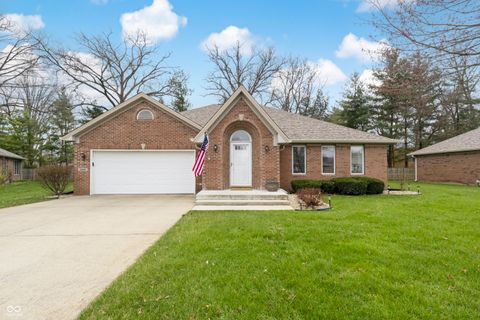 Photo of 5041 Countess Drive # 6, Columbus, IN 47203 (MLS # 22089575)