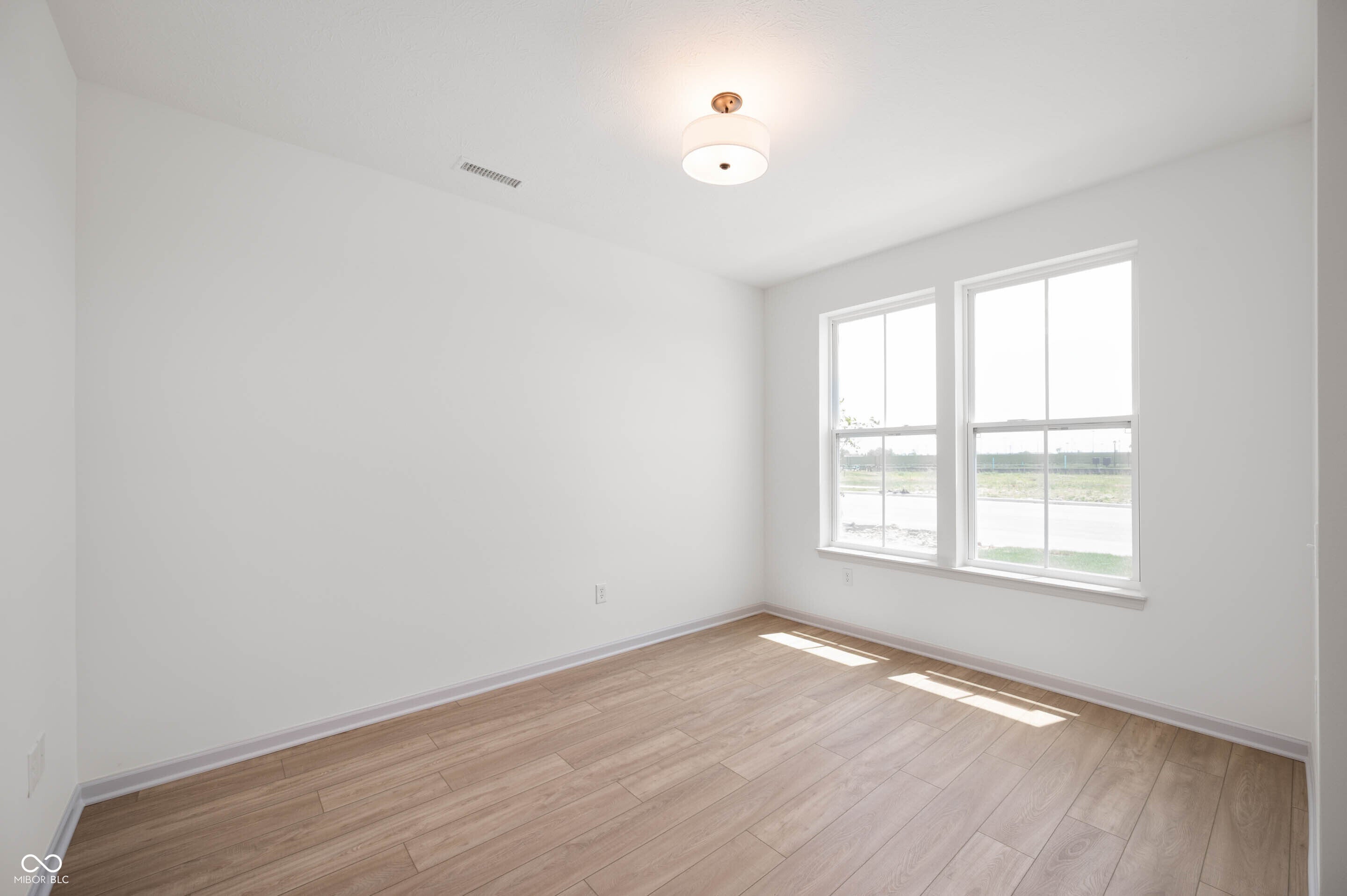 823 Possman Way