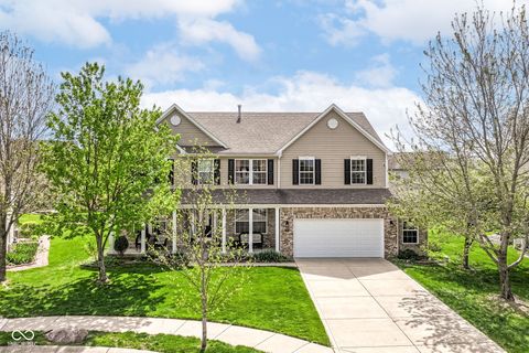 Photo of 11141 Craycroft Court, Fishers, IN 46038 (MLS # 22093433)