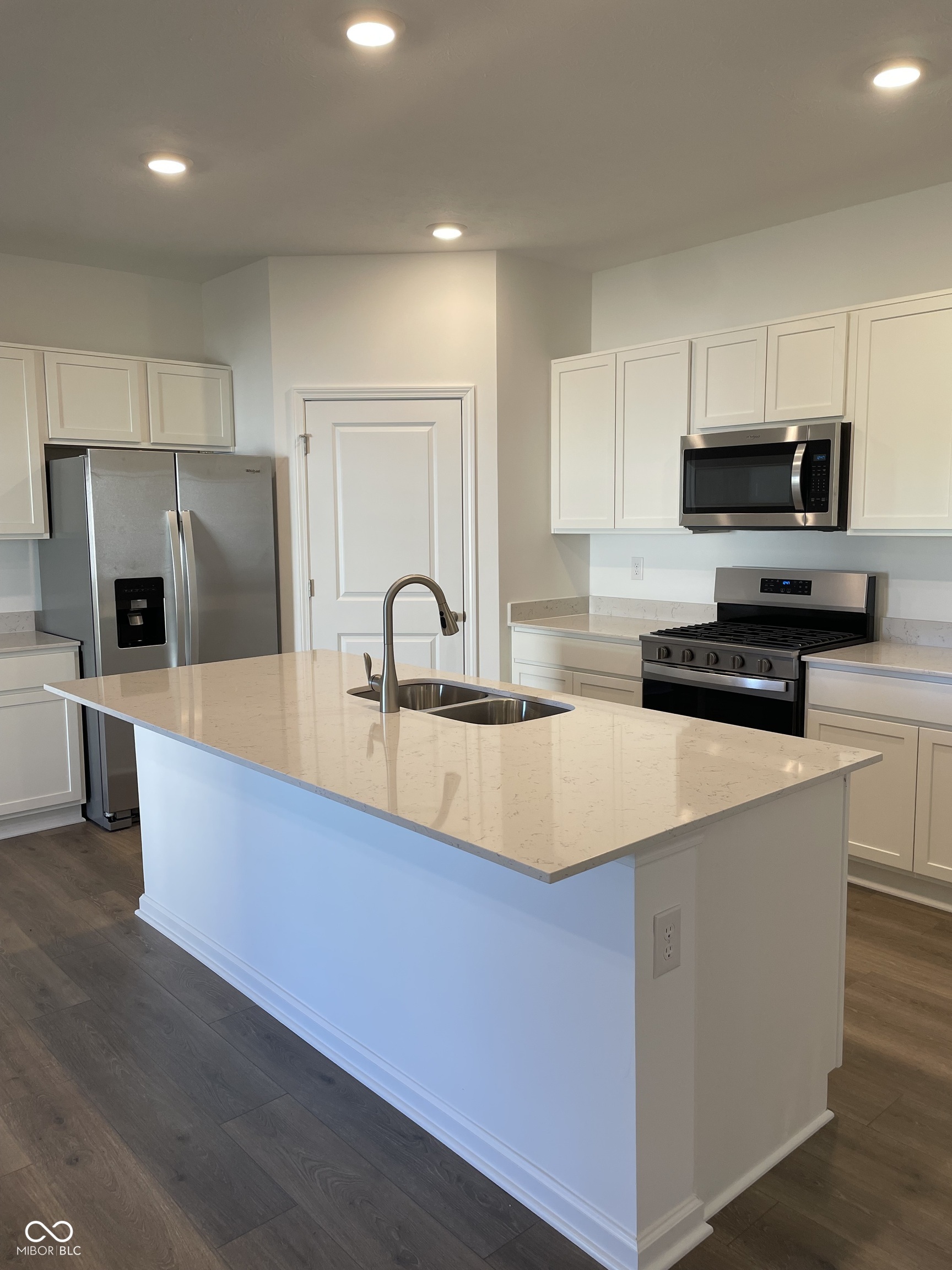 940 Saddlebrook Farms Boulevard