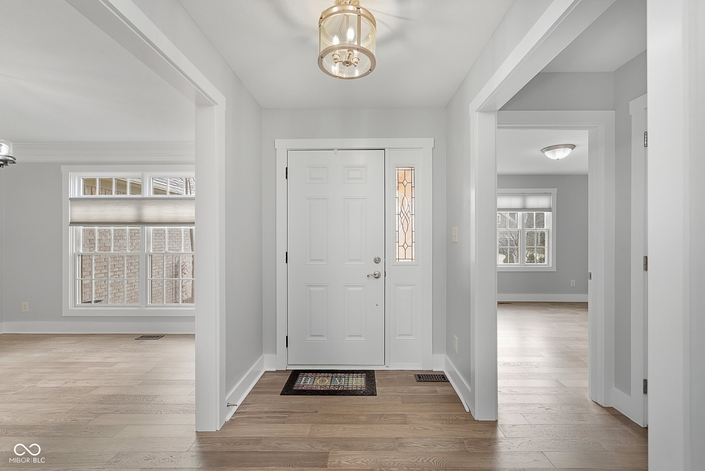 6686 Woodcrest Drive