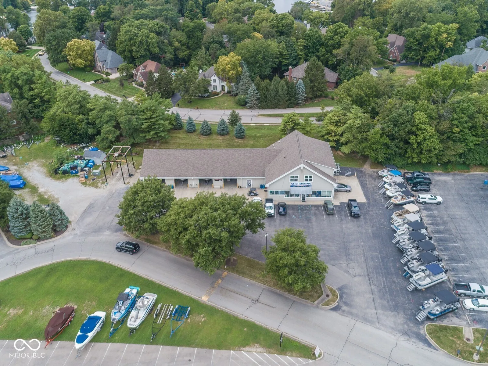 Indianapolis, Indiana 46236, United States, 5 Bedrooms Bedrooms, ,5 BathroomsBathrooms,Residential,Active,198144